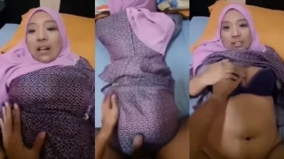 Bokep Indo Ngewe Sama Tante Jilbab Montok